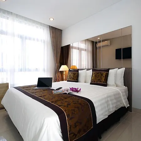 Aurora Luxury Apartment